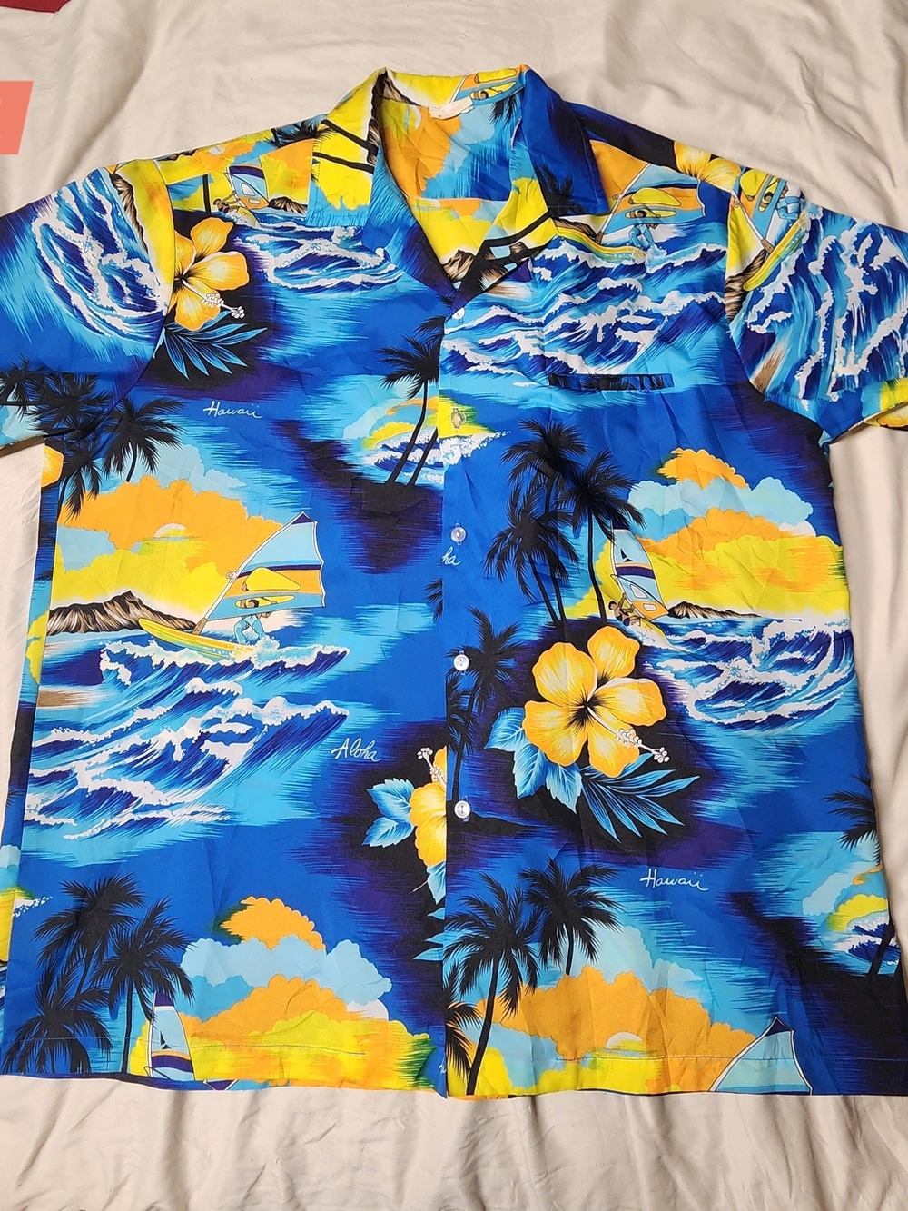 Vibrant Blue Hawaiian Print Men's Button-Up Shirt